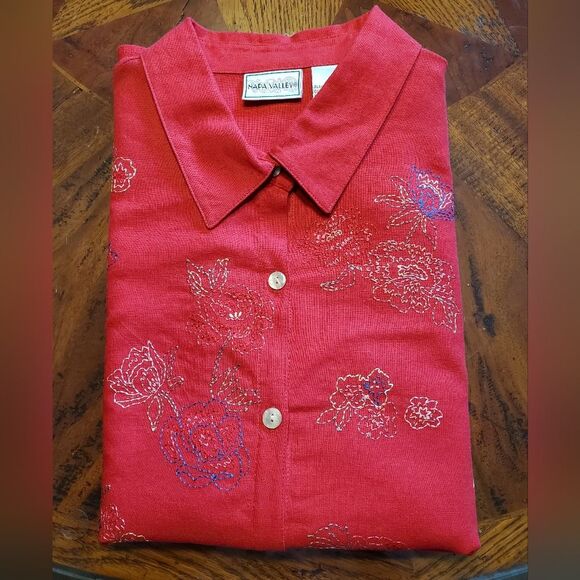 Red Embroidered Linen/Rayon Floral Motif Top in Size L - Picture 1 of 9